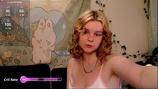 Moona xx online show from 28, 4, 2026