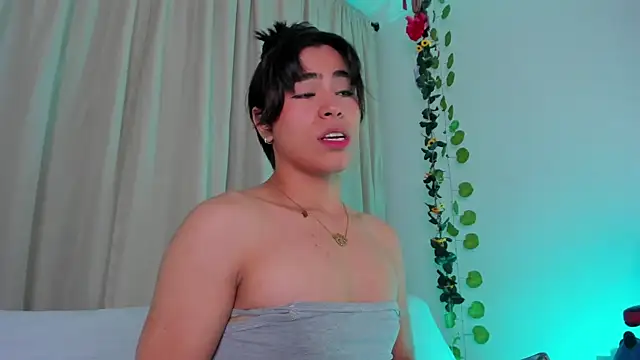 Little michell online show from 5, 12, 2025