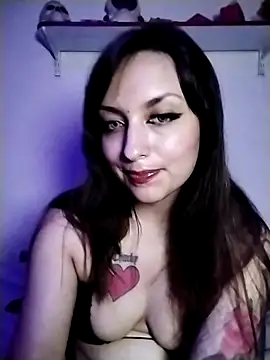 Snapshot of candyrellaJade chatting on 22, 2, 2025 candyrellaJade online show from 22, 2, 2025