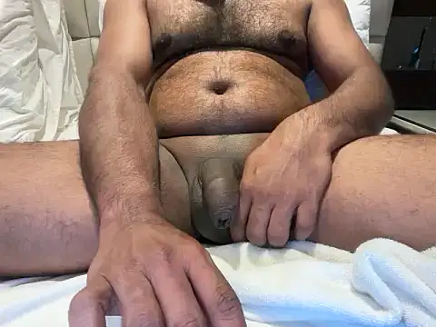 Snapshot of heartqqute26 chatting on 27, 11, 2025 heartqqute26 online show from 27, 11, 2025