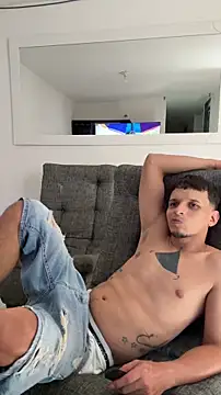 ArturoDelgado1 online show from 11, 4, 2026