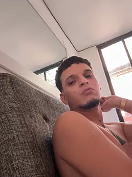 ArturoDelgado1 online show from 19, 3, 2026