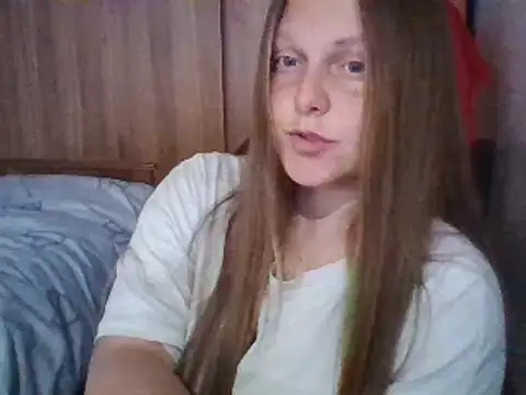 Evasapples online show from 13, 3, 2025