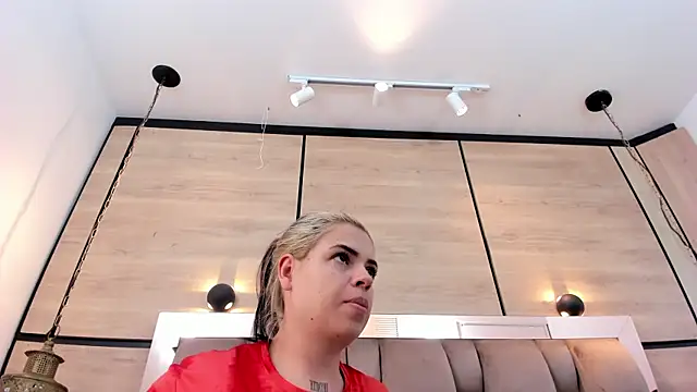 dorothy vegga online show from 27, 3, 2026