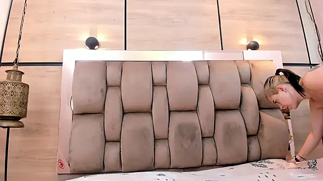 dorothy vegga online show from 25, 3, 2026