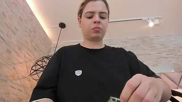 dorothy vegga online show from 14, 1, 2026