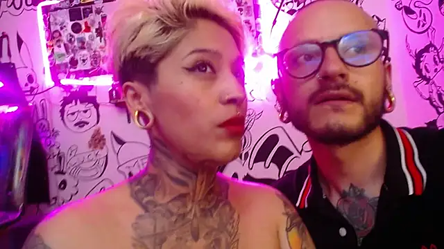 tatouagendecouple online show from 11, 2, 2025