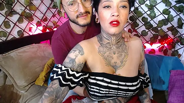tatouagendecouple online show from 20, 3, 2025