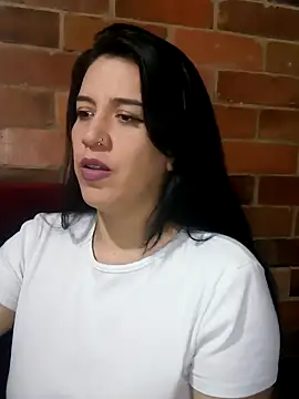 Gabriela squirt02 online show from 17, 12, 2024