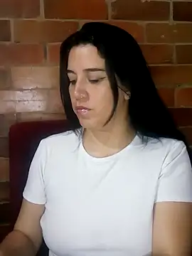 Gabriela squirt02 online show from 1, 2, 2025