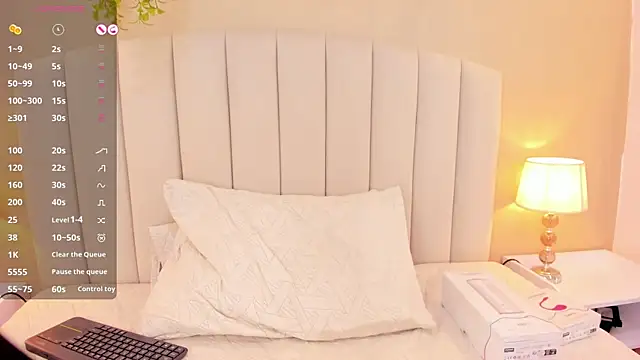 Realbadbxtch online show from 21, 4, 2026