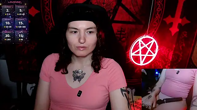 BrandiWRLD 999 online show from 17, 10, 2025