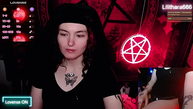 BrandiWRLD 999 online show from 30, 10, 2025