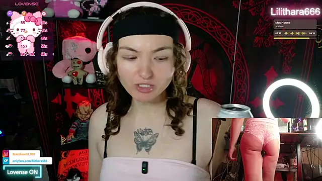 BrandiWRLD 999 online show from 14, 12, 2025