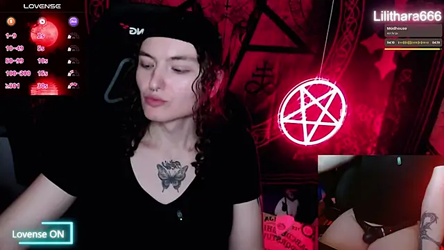 BrandiWRLD 999 online show from 30, 10, 2025