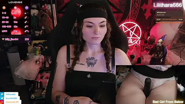 Snapshot of BrandiWRLD_999 chatting on 8, 6, 2026 BrandiWRLD 999 online show from 8, 6, 2026