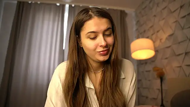 Snapshot of elisa_moon chatting on 29, 5, 2026 elisa moon online show from 29, 5, 2026