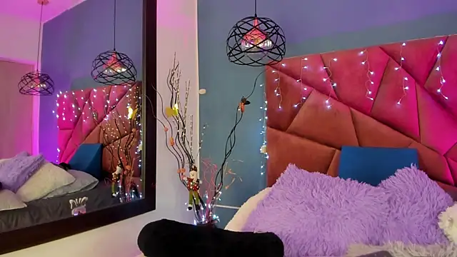 isabella monsalve online show from 5, 1, 2025