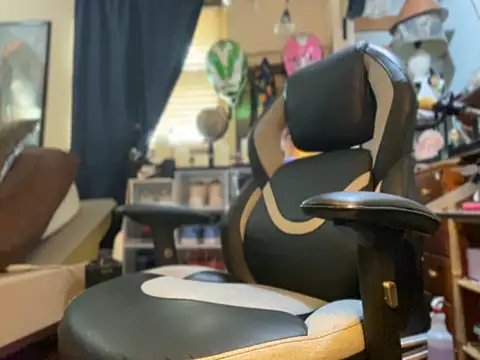 slutty guy12 online show from 18, 3, 2025