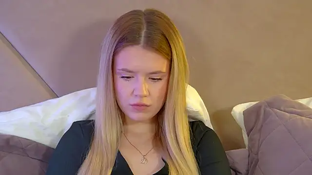 MilanaBalmain online show from 25, 5, 2026