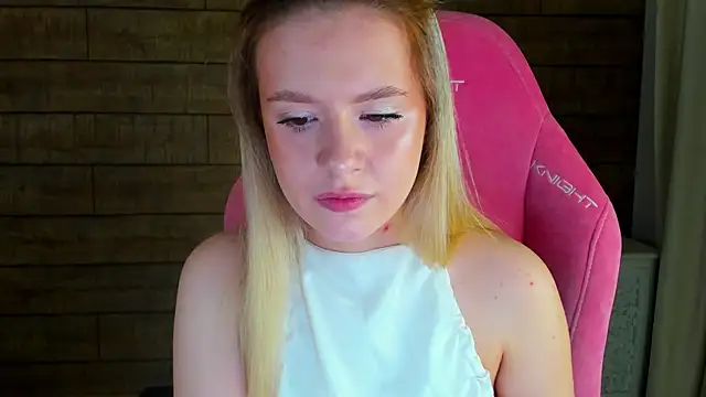 MilanaBalmain online show from 2, 3, 2026