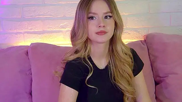 MilanaBalmain online show from 26, 11, 2025