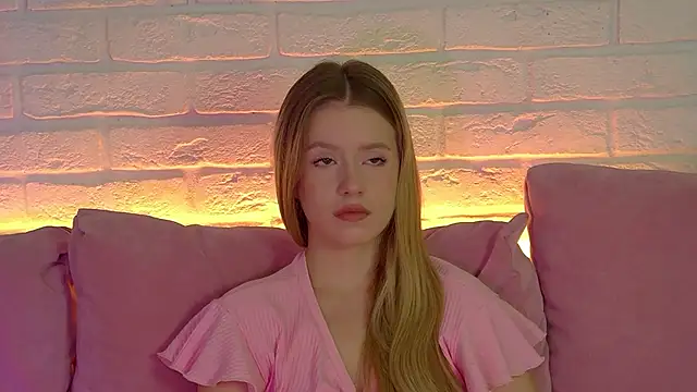 MilanaBalmain online show from 10, 11, 2025