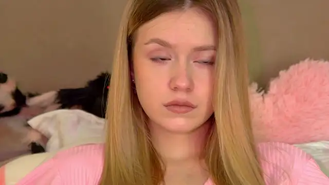 MilanaBalmain online show from 27, 10, 2025