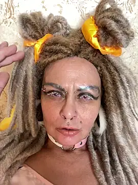 Gardener of Illusions online show from 6, 2, 2026