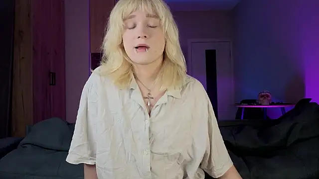 Gregory Byyrd online show from 22, 10, 2025