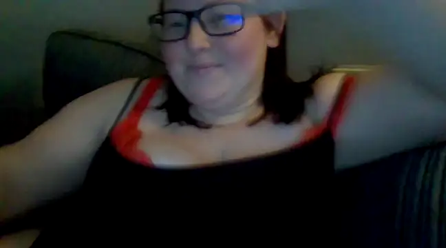 Snapshot of Curvy-Clare-30 chatting on 7, 12, 2024 Curvy-Clare-30 online show from 7, 12, 2024