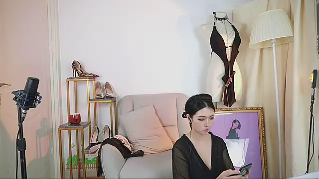 siji kiki online show from 27, 12, 2024