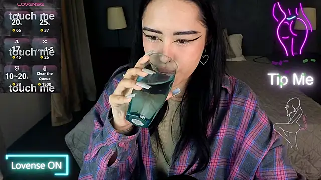 baby  kim online show from 22, 12, 2025