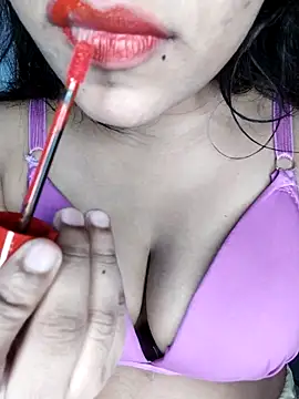 Snapshot of Tapur- chatting on 4, 11, 2025 Tapur- online show from 4, 11, 2025