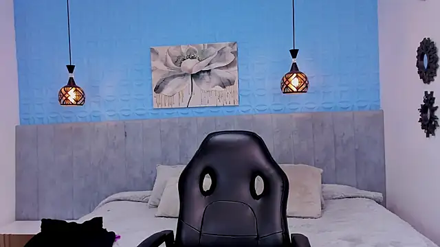 estrella bigboobs14 online show from 23, 4, 2026