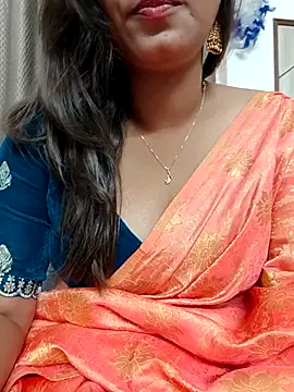 Sexy-Shalinii online show from 5, 5, 2026