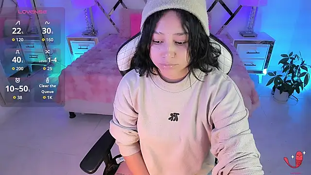 sexyy kitty18 online show from 7, 4, 2026