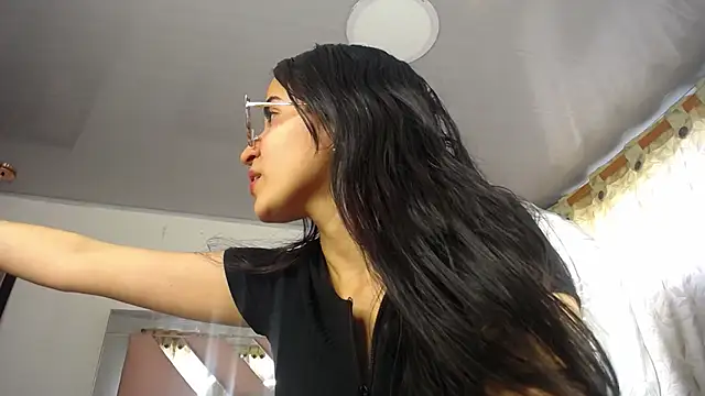 Mia Fischer online show from 16, 10, 2025