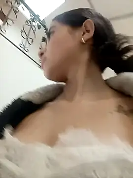 Mia Fischer online show from 24, 11, 2025