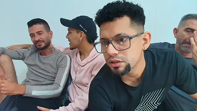 Benjamin show online show from 11, 11, 2025