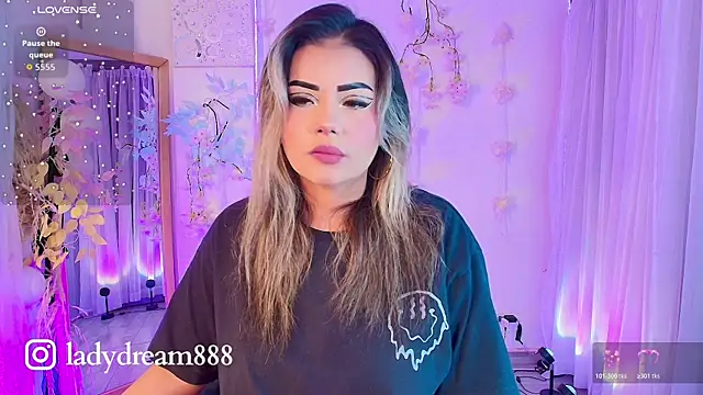 Ladydream1 online show from 8, 7, 2026
