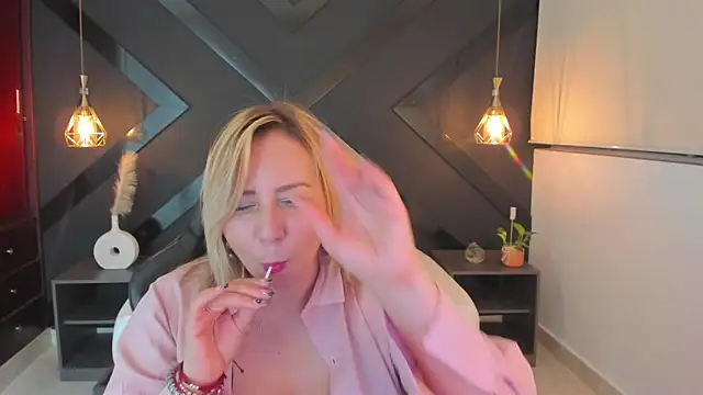 andre soto  online show from 8, 3, 2026