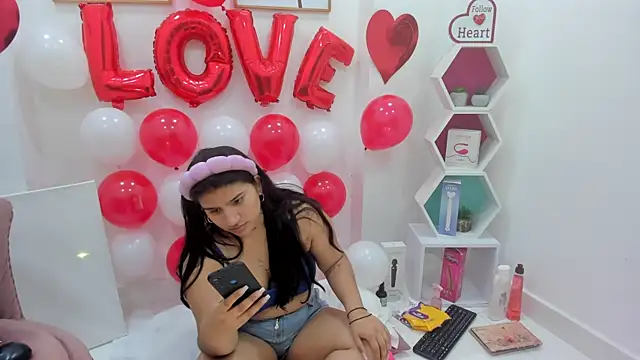 andreasc69   online show from 14, 2, 2025