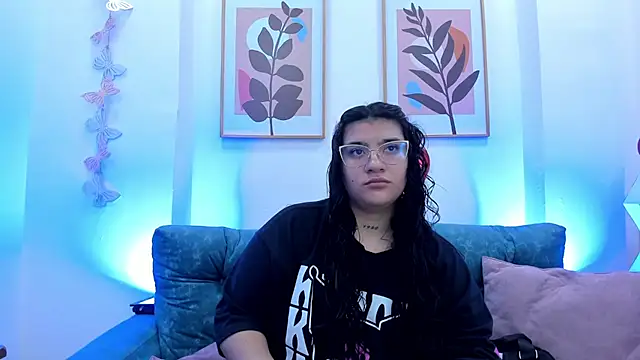 andreasc69   online show from 23, 2, 2025