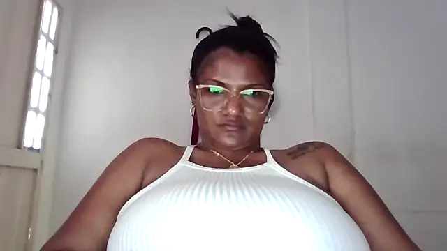 alejandraboobs07 online show from 4, 4, 2026