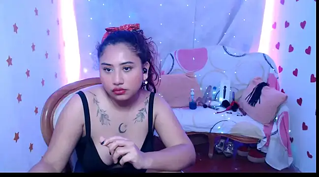 valeriia  118 online show from 25, 1, 2025