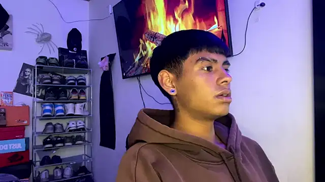  Billowy  online show from 24, 11, 2025