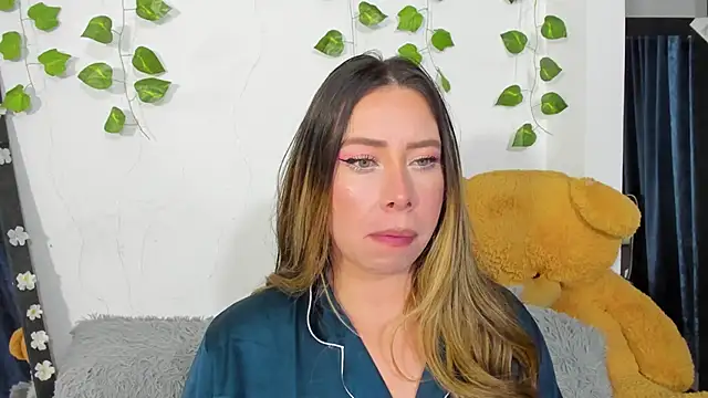 Snapshot of JanneKim chatting on 1, 12, 2025 JanneKim online show from 1, 12, 2025