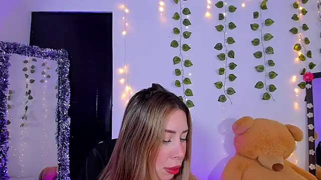 JanneKim online show from 6, 3, 2026