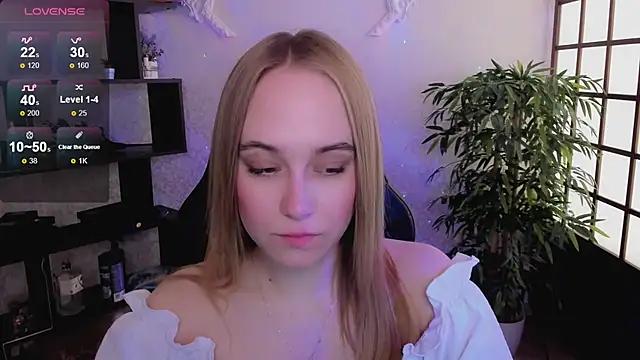 LianaBright online show from 23, 3, 2025